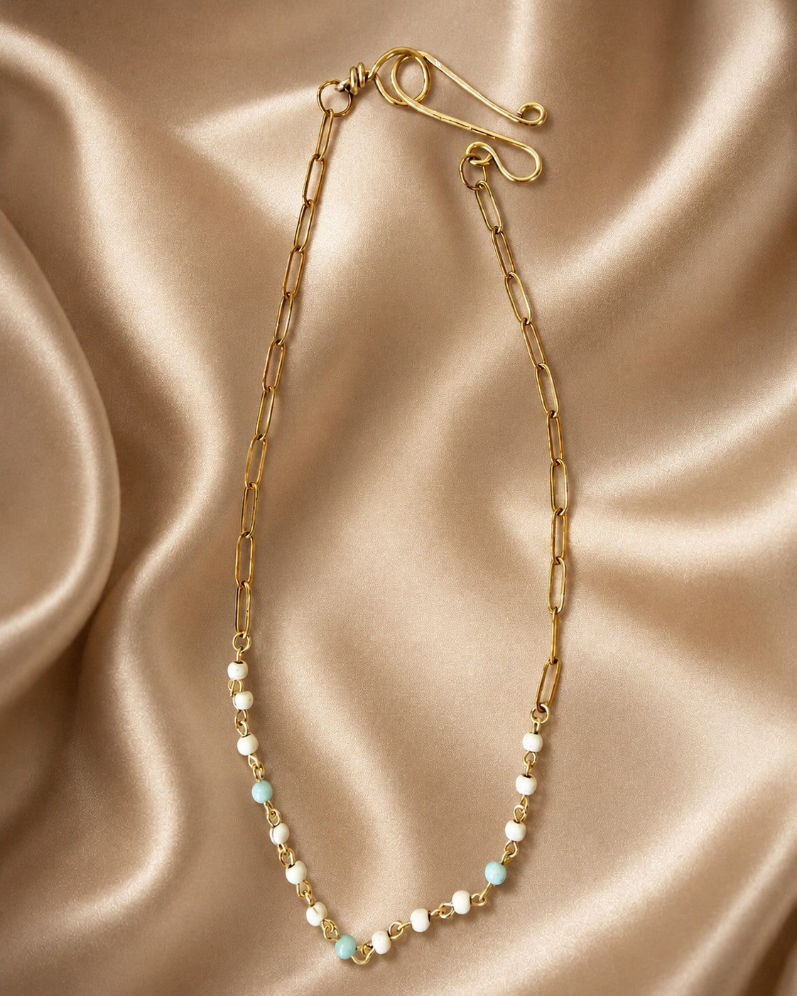 16 Inch Beaded Necklace with Toggle Clasp