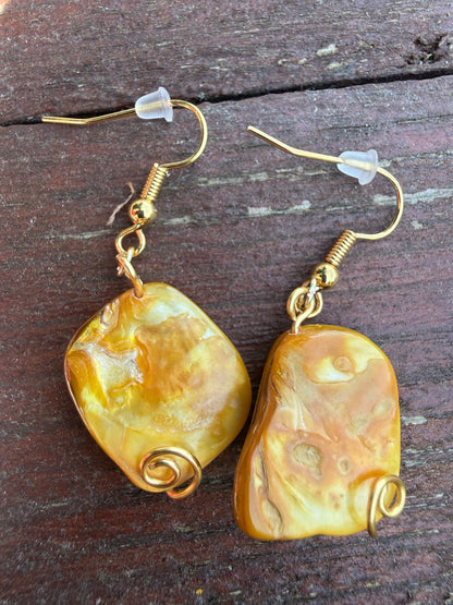 Gold Plated Dyed Shell Dangle Earrings