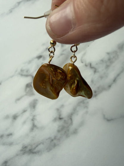 Gold Plated Dyed Shell Dangle Earrings